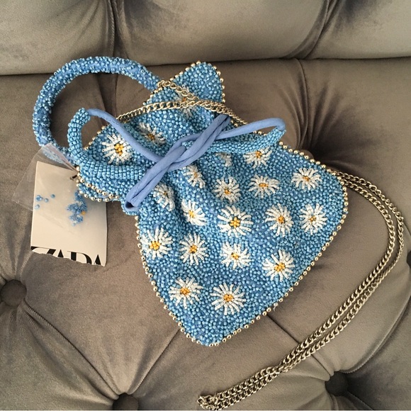 Zara NWT!!!! Daisy Mini Beaded Bucket Bag - Picture 11 of 13
